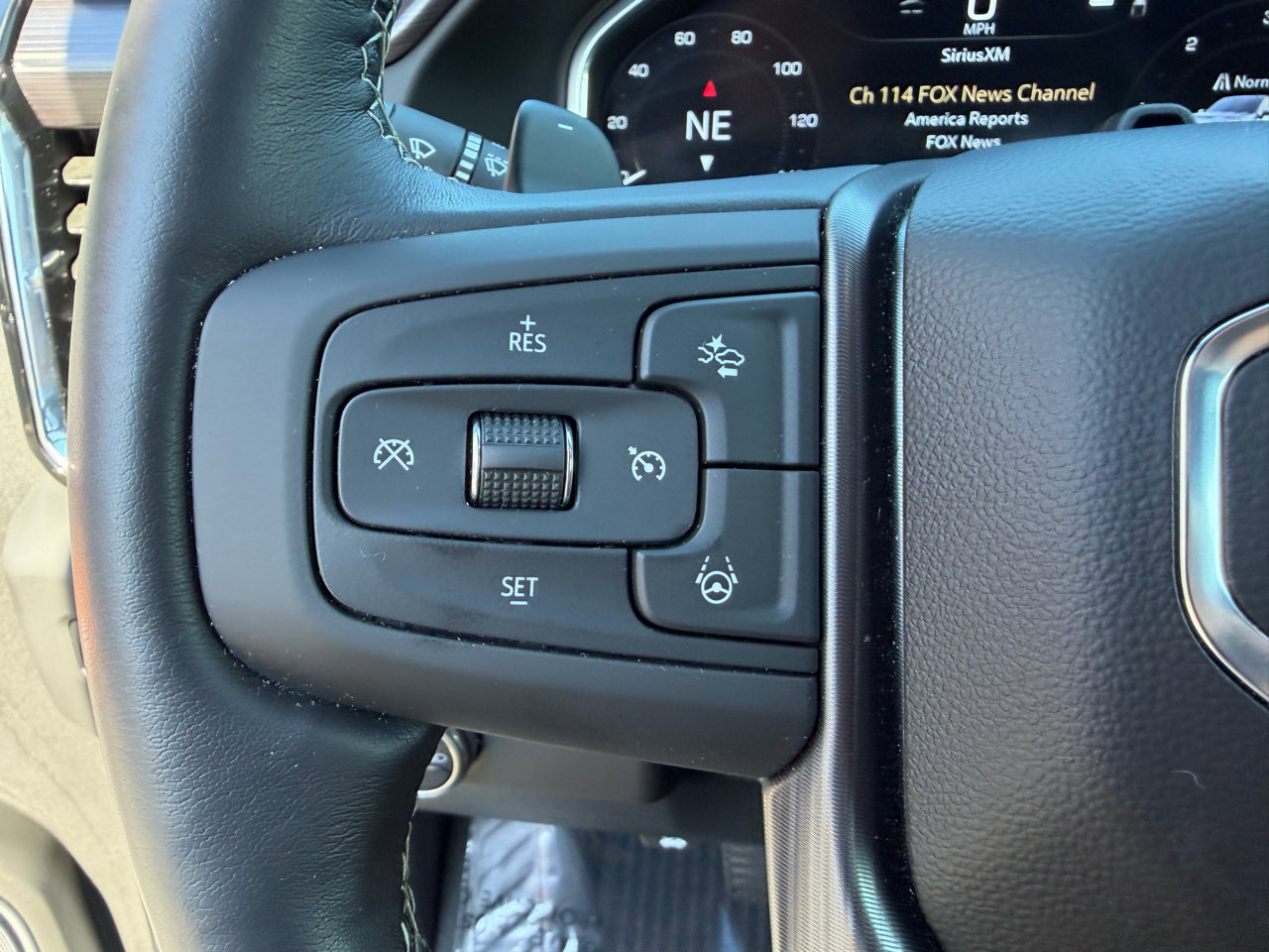 Used 2024 GMC Sierra 1500 Denali Ultimate image 31