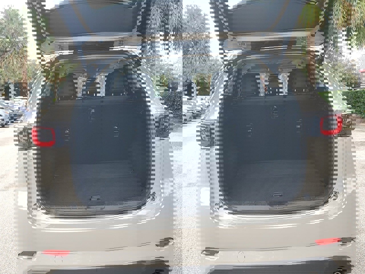 Used 2025 MAZDA CX-5 AWD 2.5 S w/ Preferred Package image 7