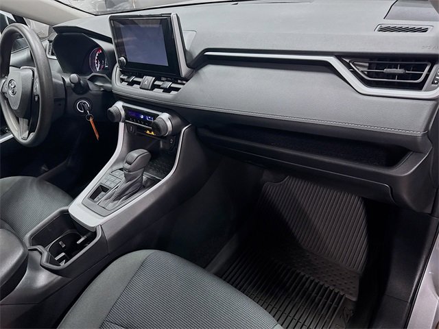 Used 2024 Toyota RAV4 LE image 30