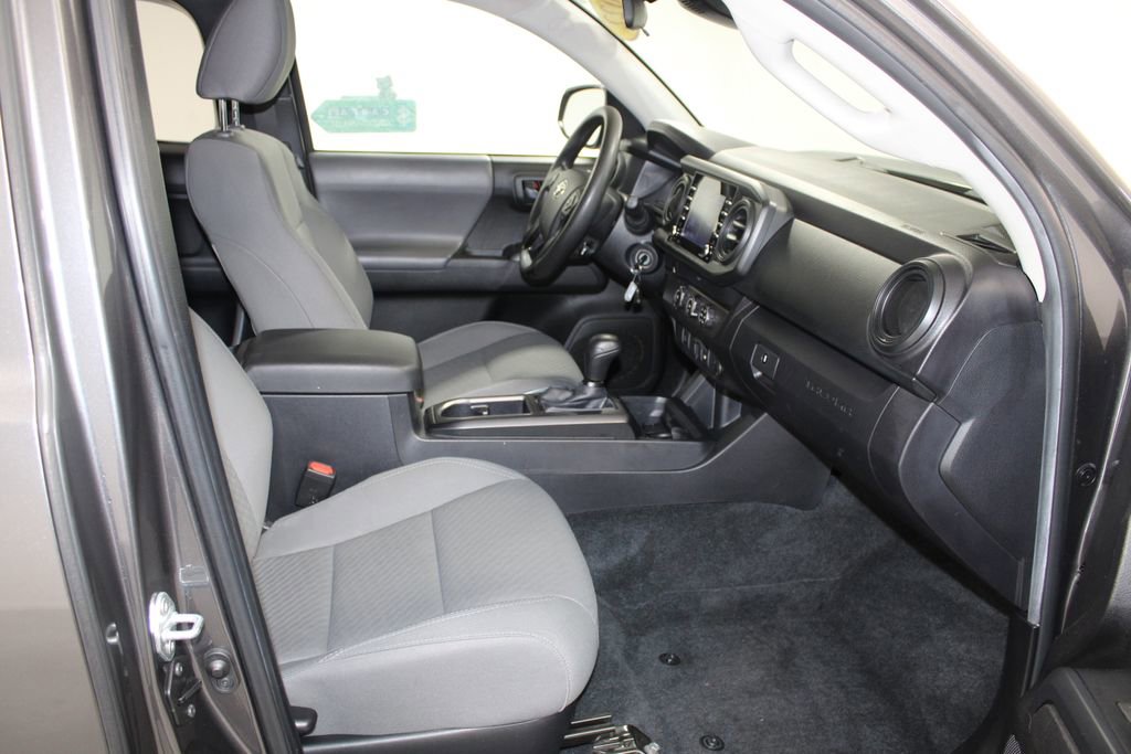 Used 2022 Toyota Tacoma SR image 25