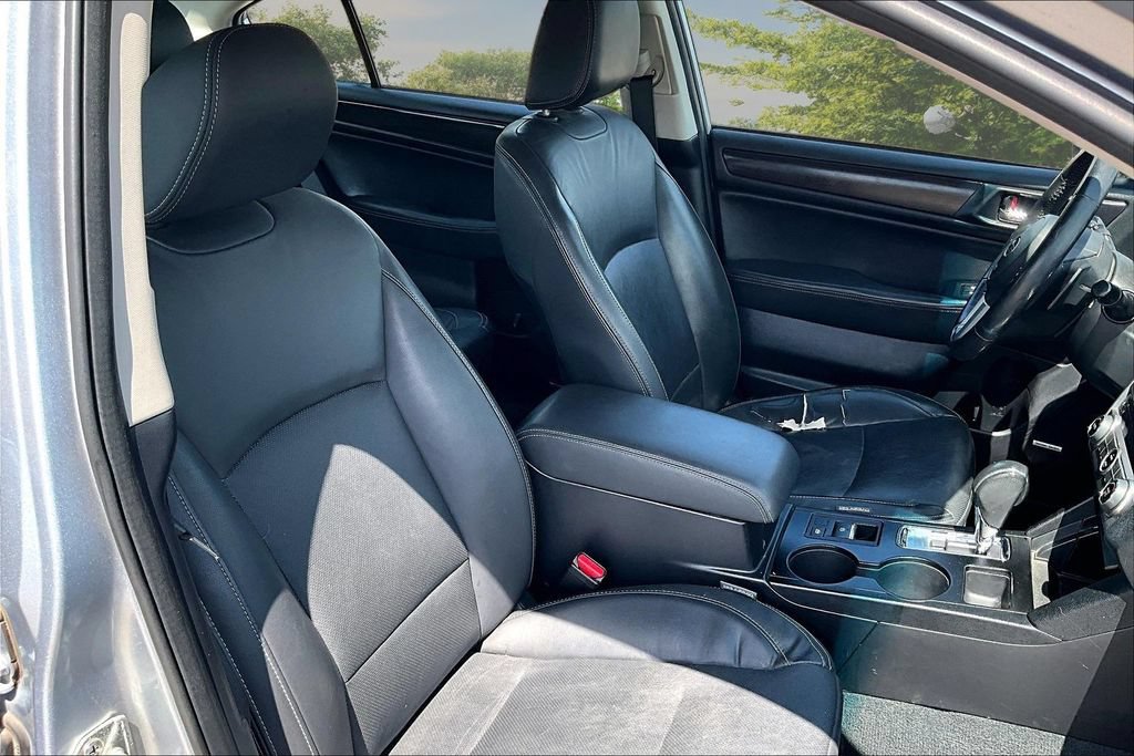 Used 2017 Subaru Legacy 2.5i Limited AWD/4WD image 7