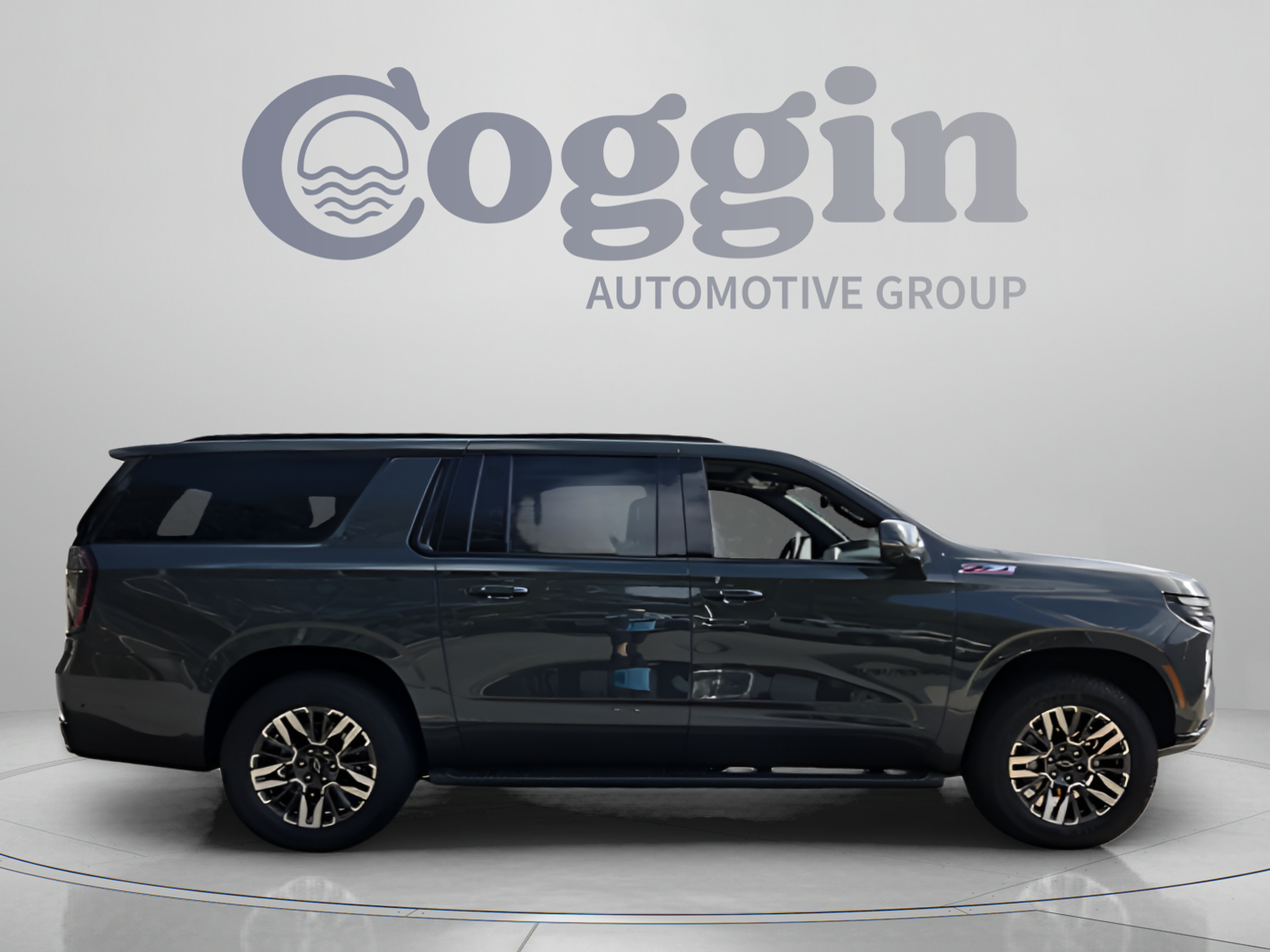Used 2026 Chevrolet Suburban Z71 AWD/4WD image 6