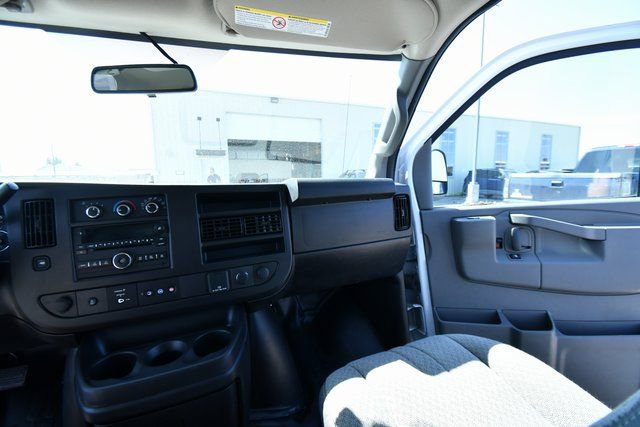 Used 2021 Chevrolet Express 3500 w/ Power Convenience Package image 19