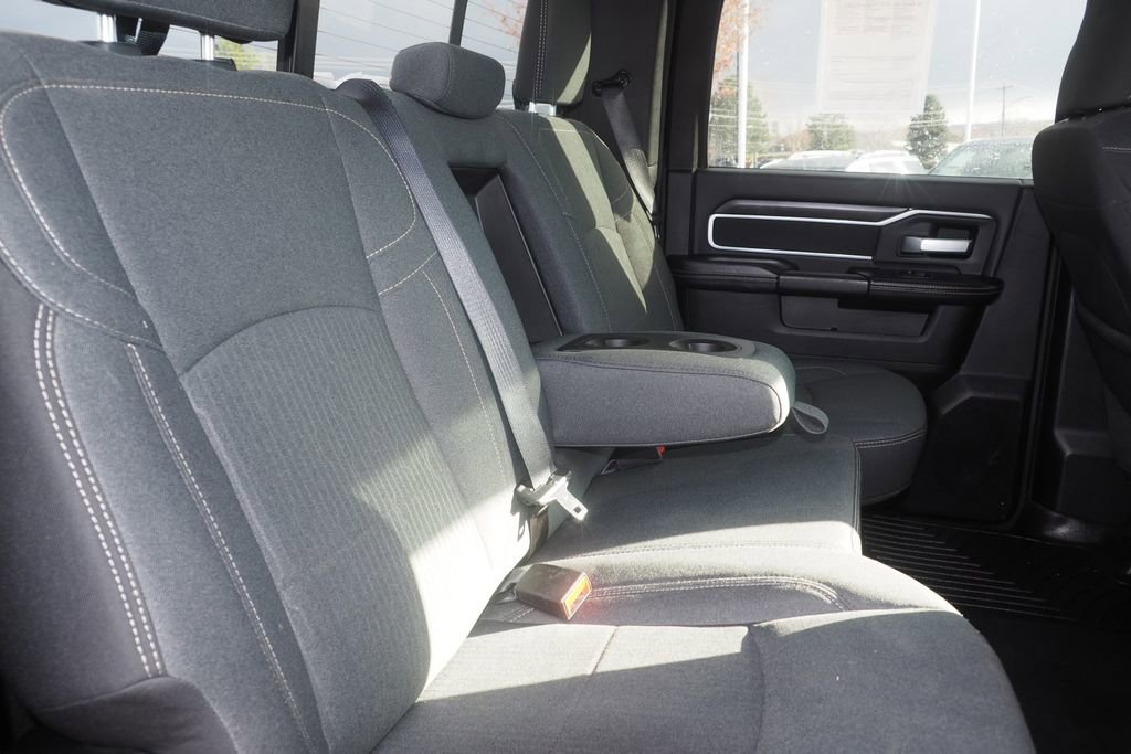 Used 2024 RAM 3500 Big Horn w/ Night Edition image 18