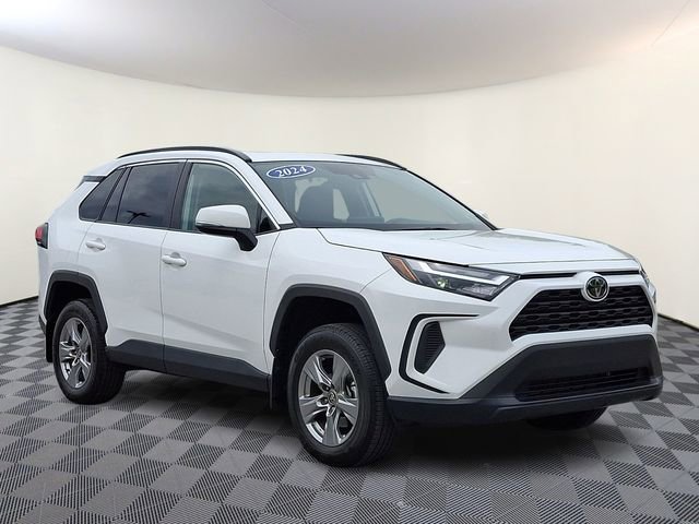 Used 2024 Toyota RAV4 XLE w/ Convenience Package AWD/4WD image 1