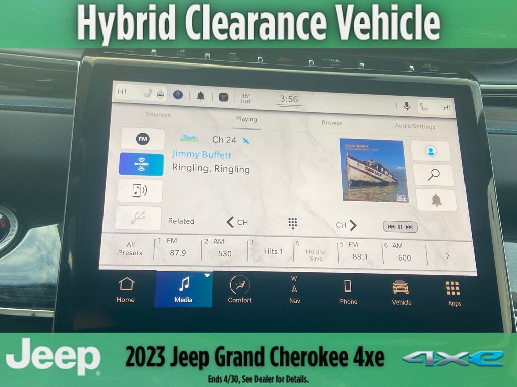 New 2023 Jeep Grand Cherokee Trailhawk image 27