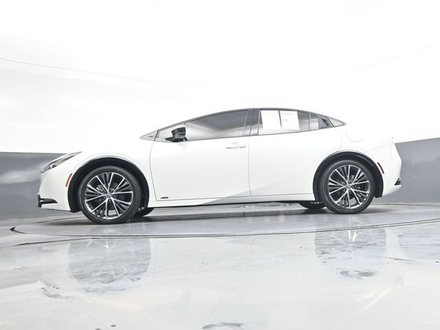 Used 2023 Toyota Prius XLE AWD/4WD image 37