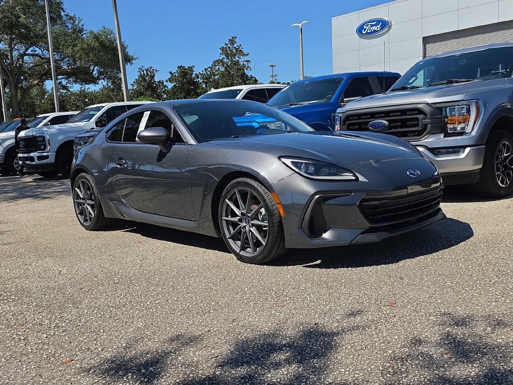 Used 2023 Subaru BRZ Limited RWD image 2
