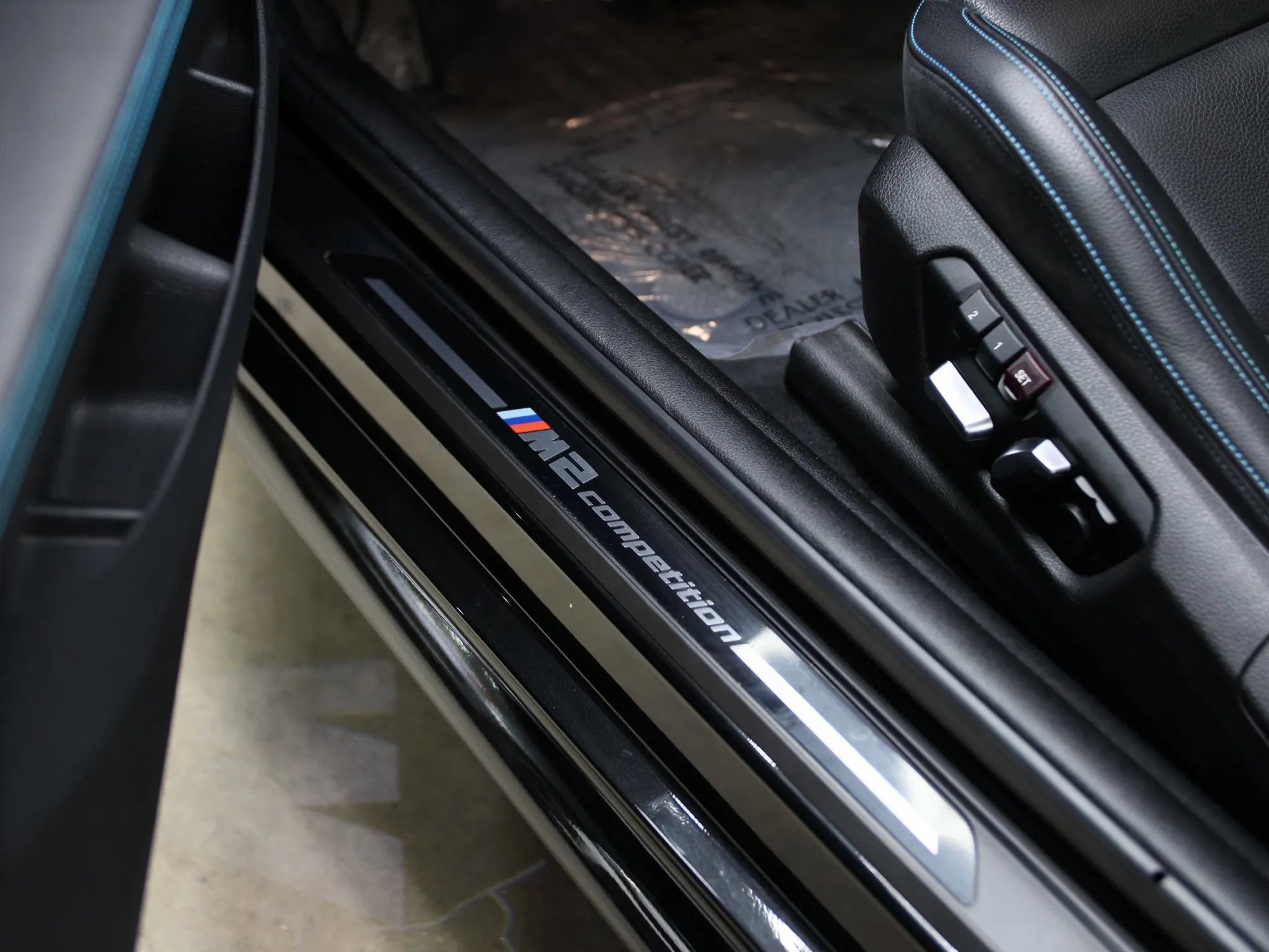 Used 2020 BMW M2 Competition w/ Executive Package image 29