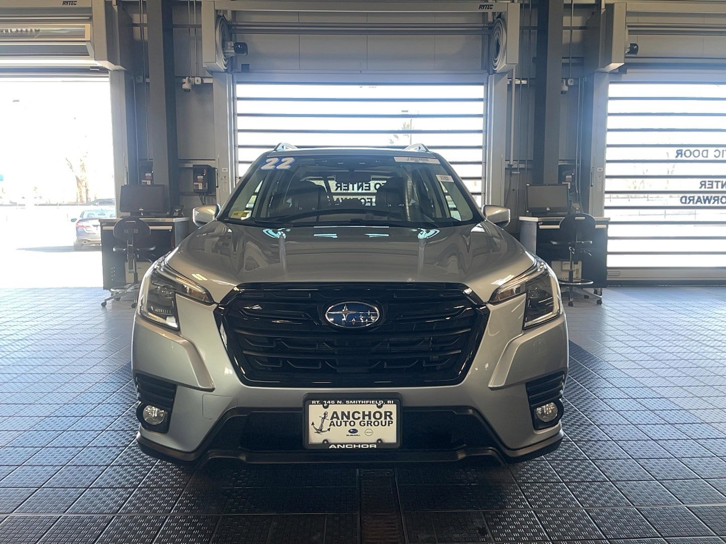 Used 2022 Subaru Forester Premium AWD/4WD image 2