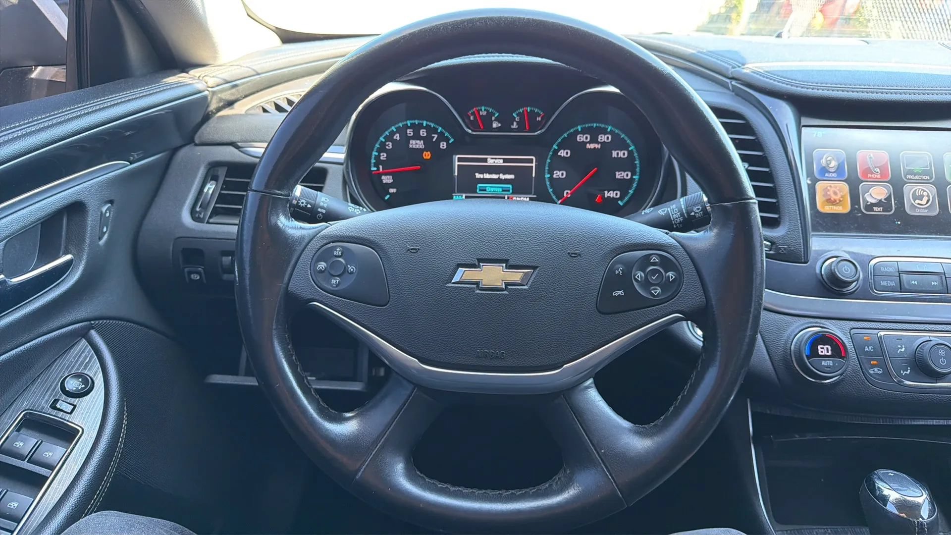 Used 2019 Chevrolet Impala LT FWD image 10