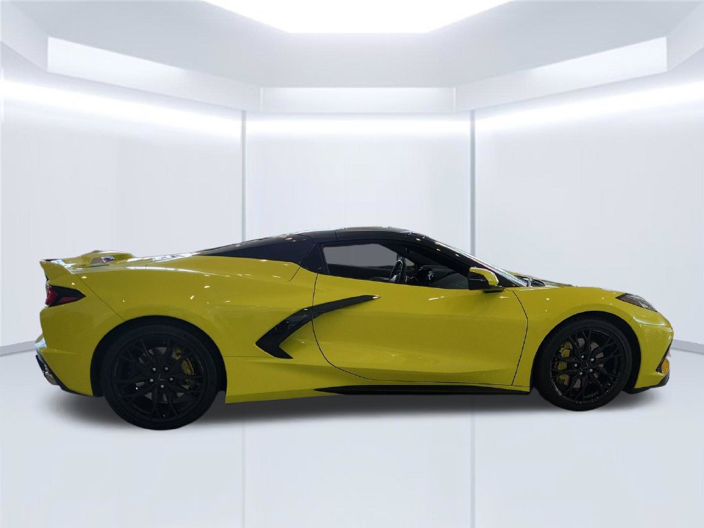 Used 2024 Chevrolet Corvette Stingray Preferred Conv w/ Z51 Performance Package RWD image 13