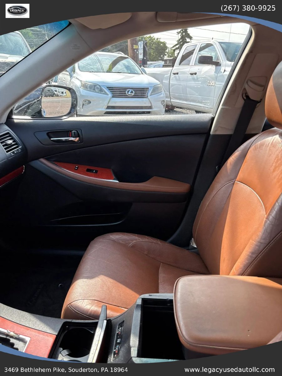 Used 2012 Lexus ES 350 w/ Touring Special Edition FWD image 20