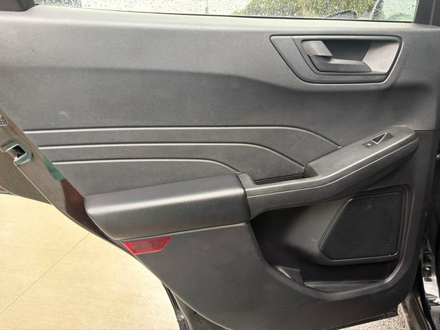 Used 2022 Ford Escape SE AWD/4WD image 17