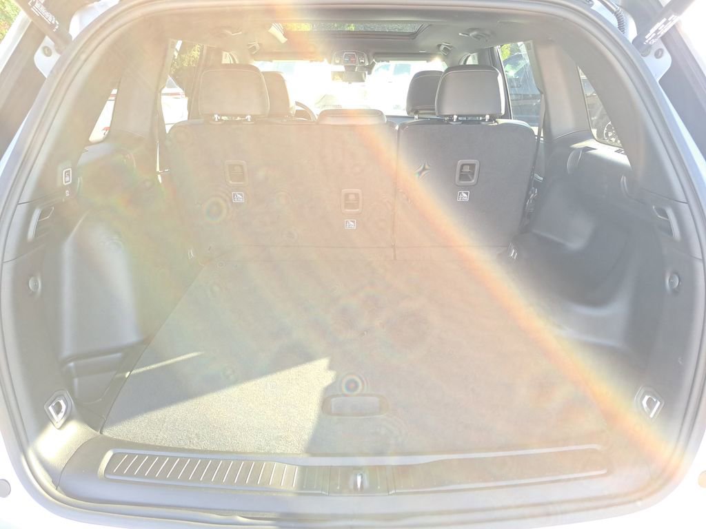 New 2025 Jeep Grand Cherokee Limited w/ Luxury Tech Group II AWD/4WD image 12