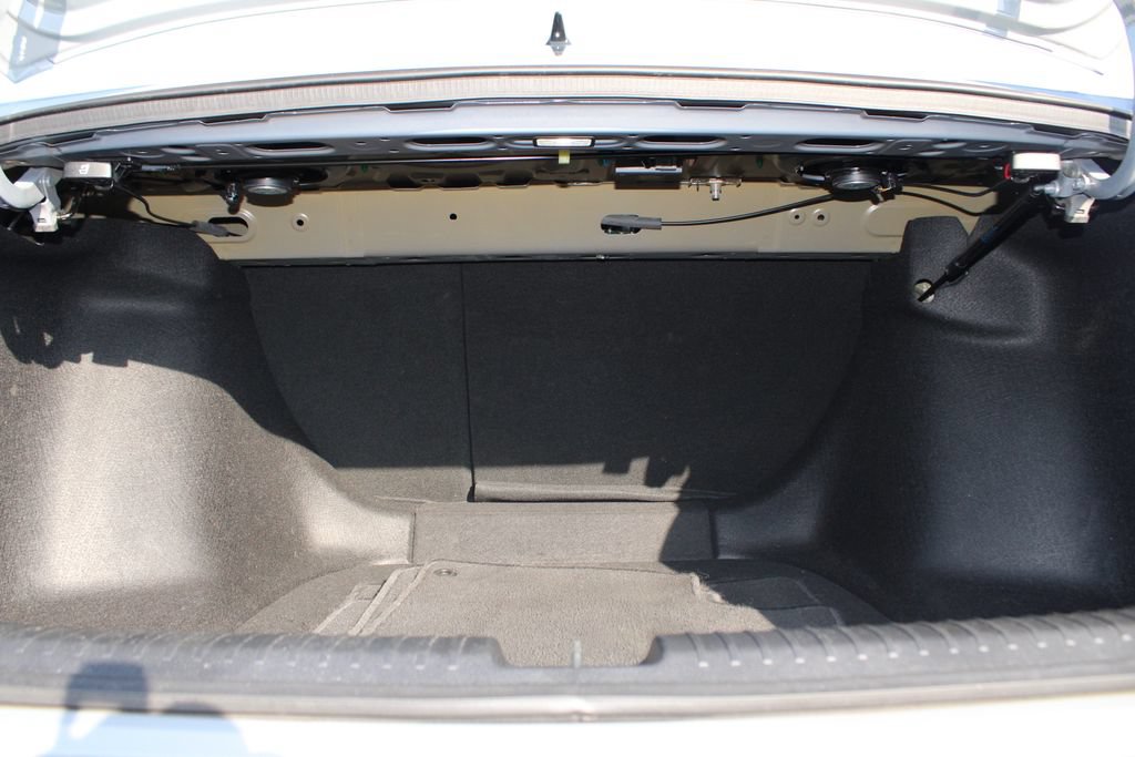Used 2025 Honda Accord Sport image 32