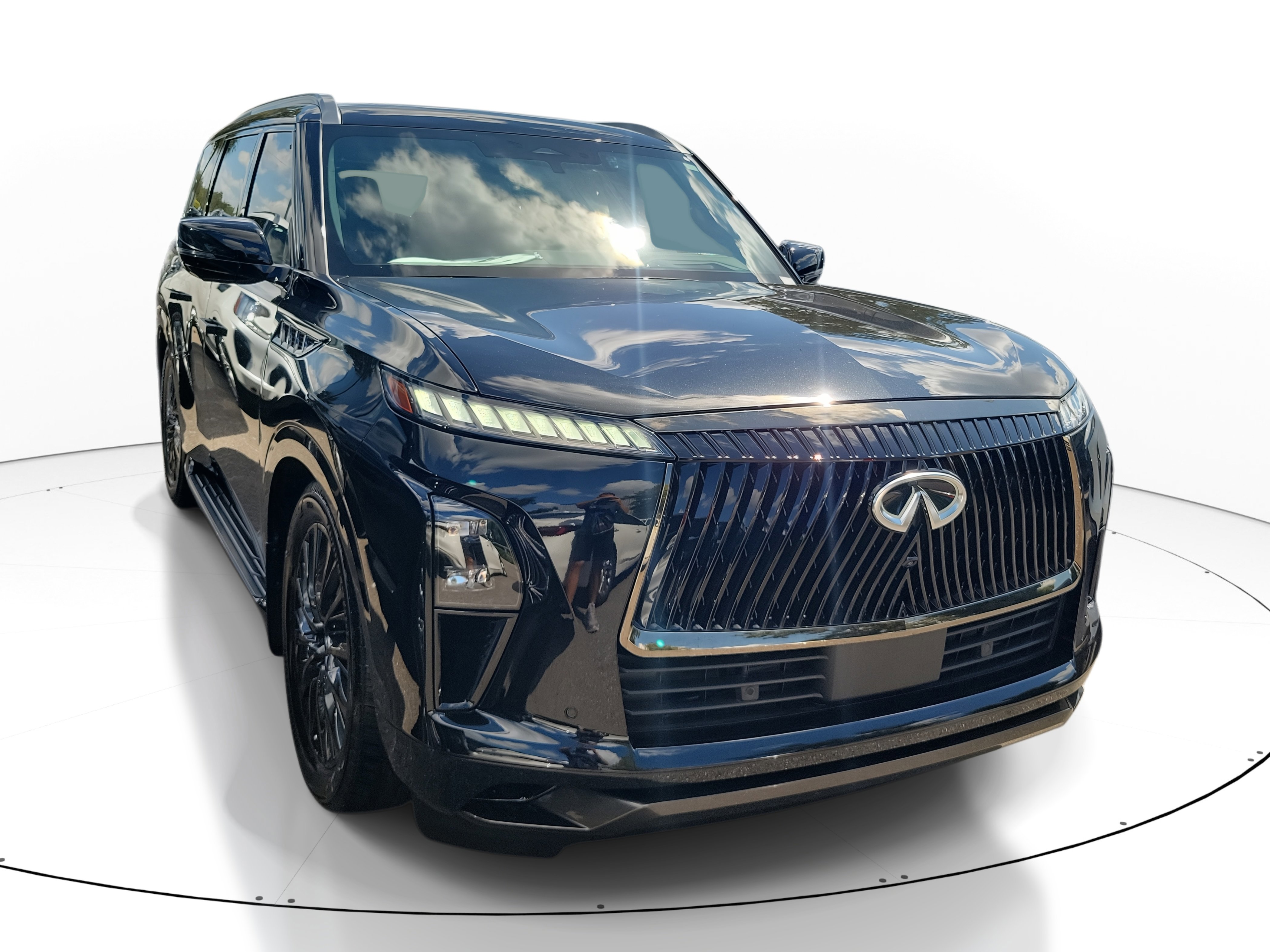 New 2026 INFINITI QX80 Autograph image 2