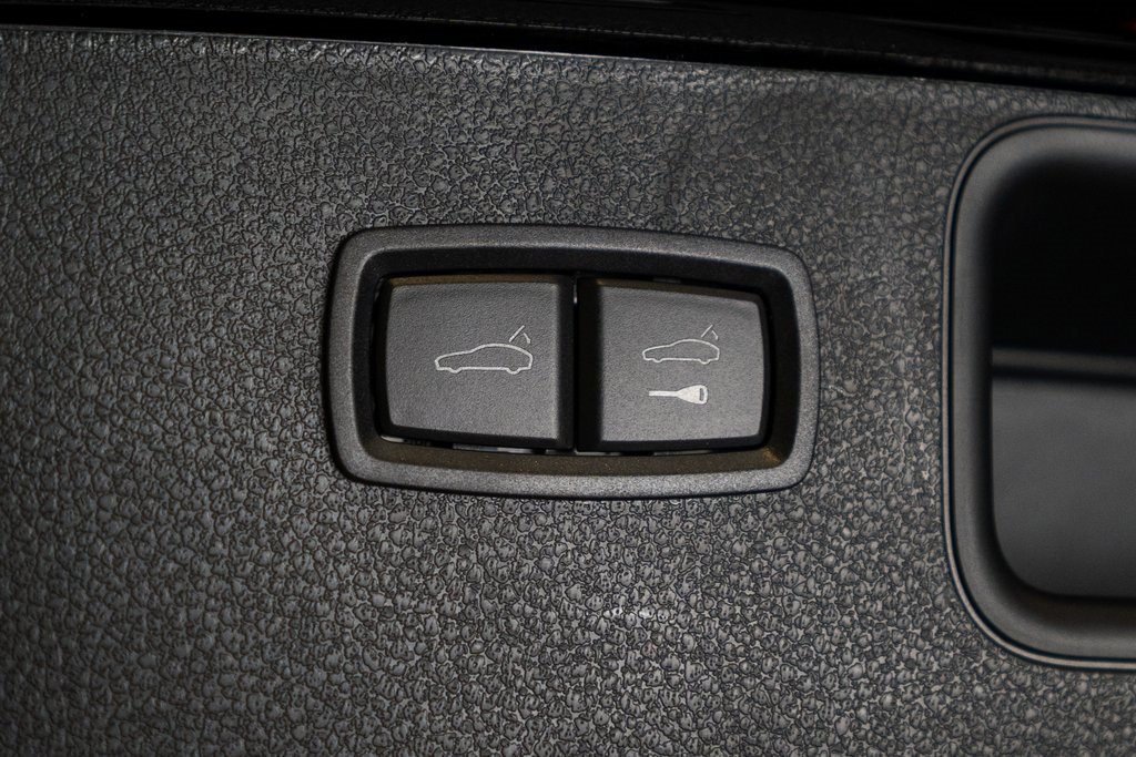 New 2026 Porsche Macan S image 41