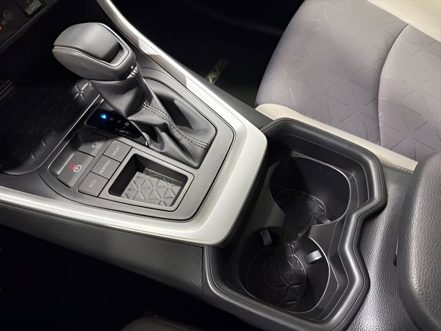 Used 2019 Toyota RAV4 XLE w/ Convenience Package image 24