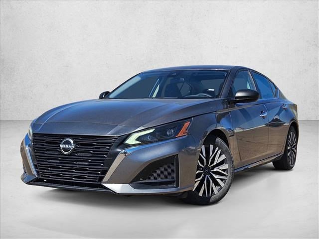 Used 2024 Nissan Altima 2.5 SV video 1