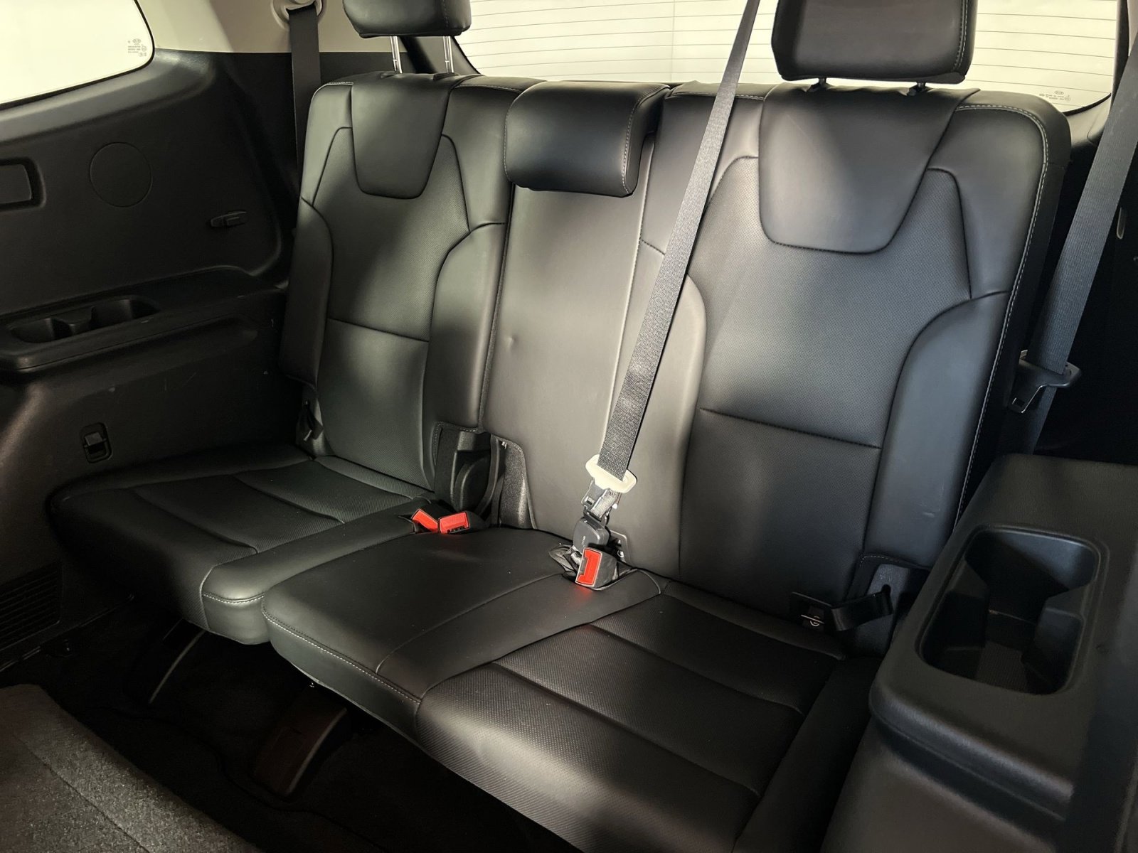 Used 2020 Kia Telluride LX image 23