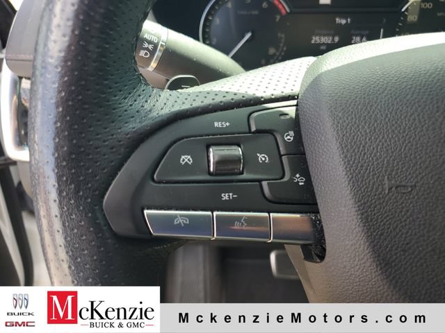 Used 2022 Cadillac XT4 Sport w/ Comfort Package FWD image 11