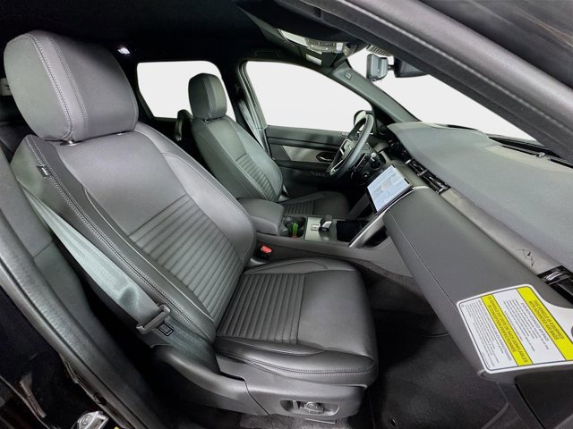 New 2026 Land Rover Discovery Sport Landmark image 30
