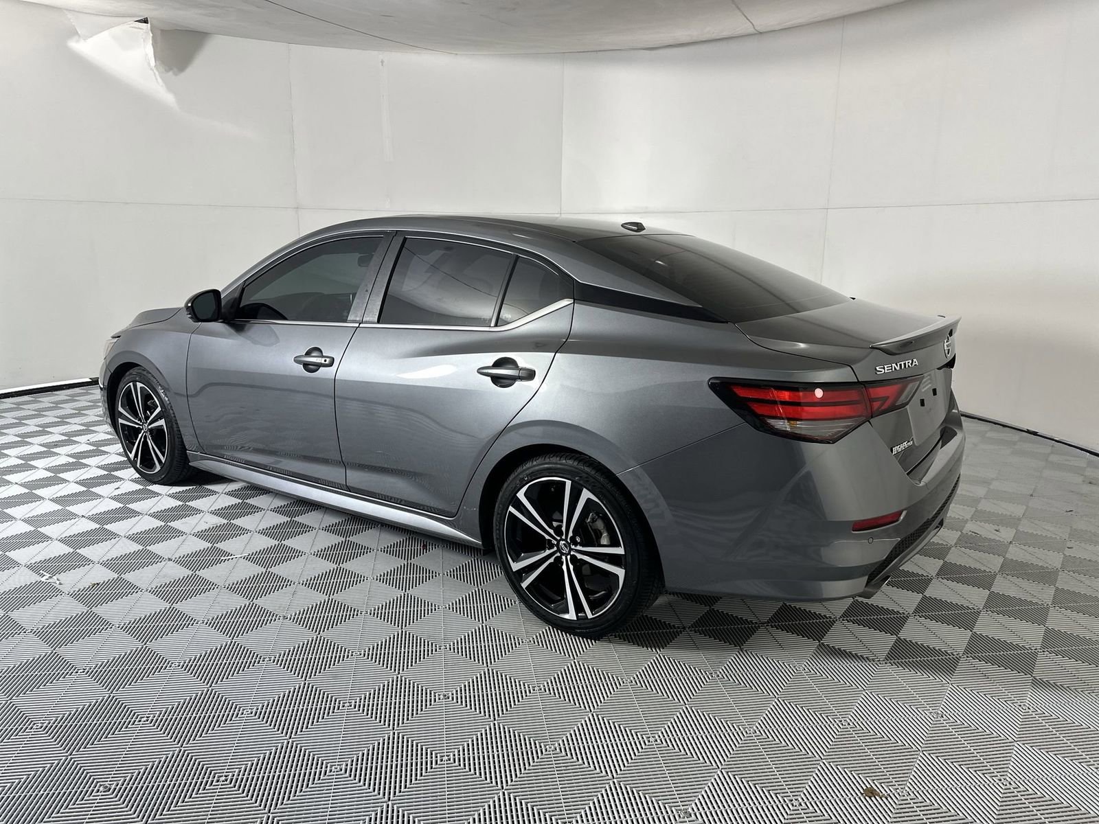 Certified 2023 Nissan Sentra SR w/ SR Premium Package image 6