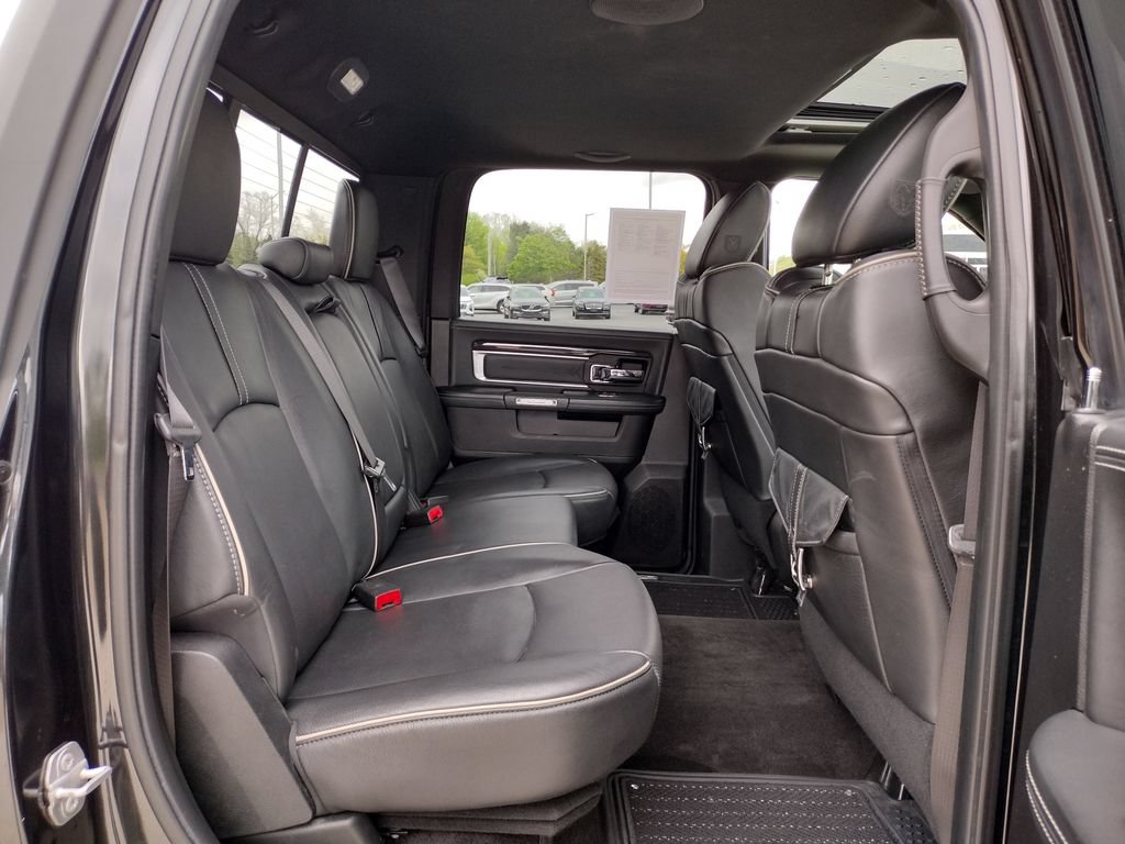Used 2017 RAM 1500 Limited AWD/4WD image 10