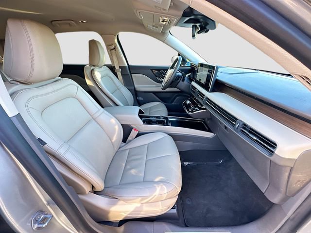 Used 2024 Lincoln Corsair Reserve AWD/4WD image 28