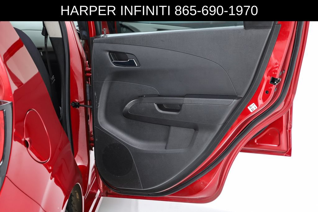 Used 2014 Chevrolet Sonic LT w/ Fun and Sun Package FWD image 67