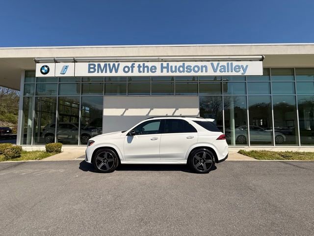 Used 2025 Mercedes-Benz GLE 450 4MATIC image 1