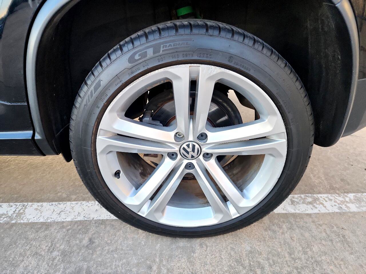 Used 2014 Volkswagen Tiguan R-Line image 22