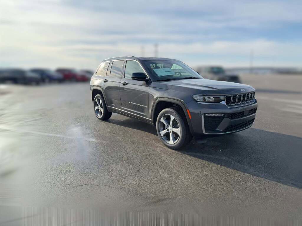New 2026 Jeep Grand Cherokee Limited image 16
