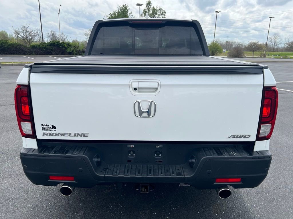Used 2023 Honda Ridgeline Black Edition image 3