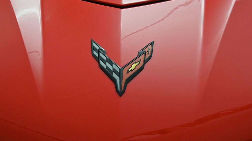 Used 2025 Chevrolet Corvette Z06 RWD image 18