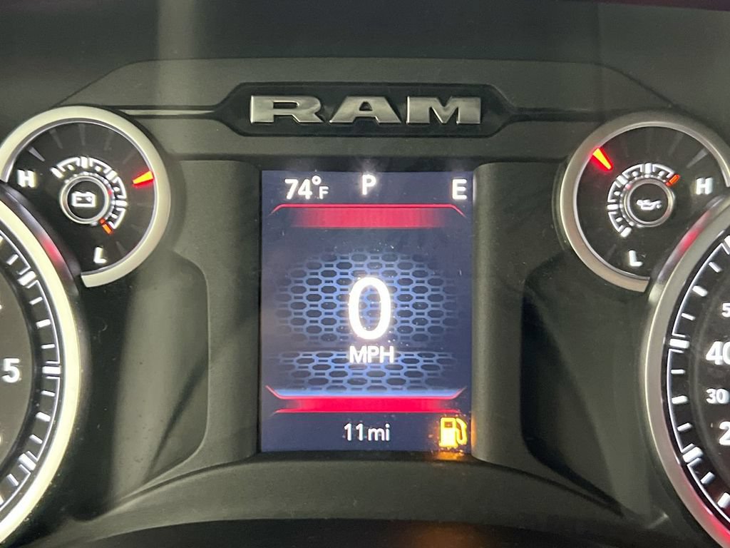 New 2026 RAM 1500 Express AWD/4WD image 13