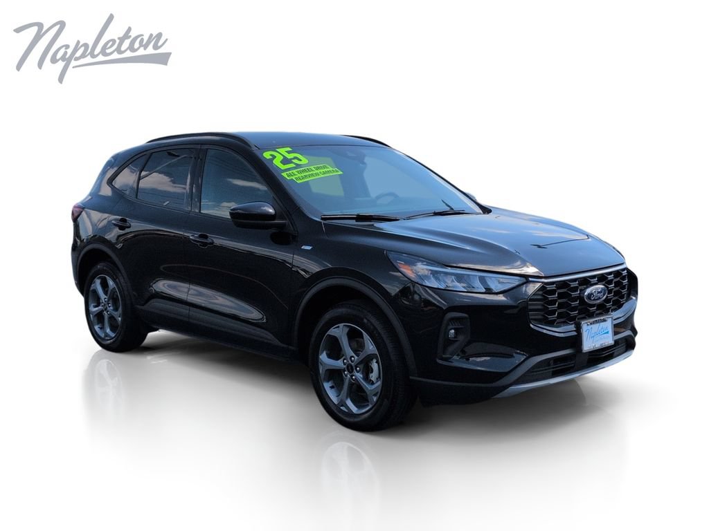 Used 2025 Ford Escape ST-Line Select AWD/4WD image 8