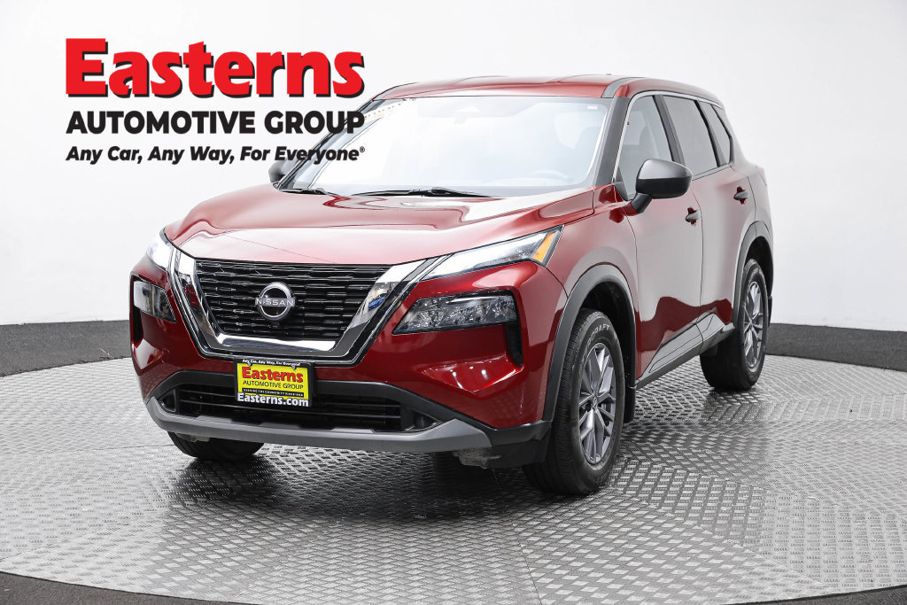 Used 2023 Nissan Rogue S AWD/4WD image 1