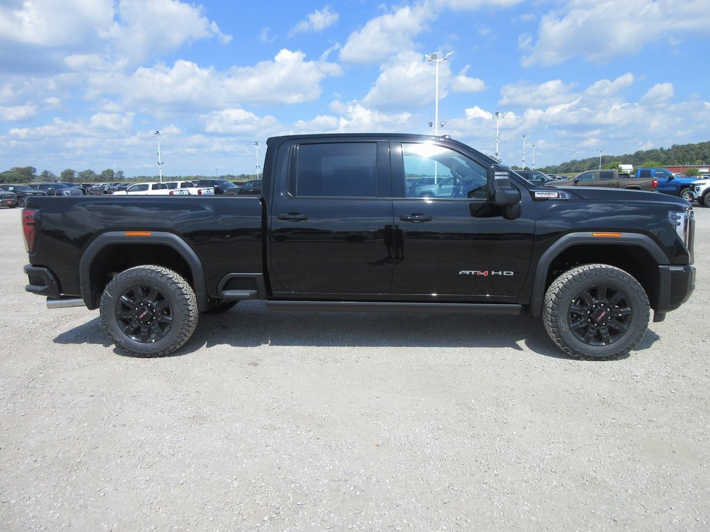 New 2026 GMC Sierra 2500 AT4 w/ AT4 Premium Plus Package image 3