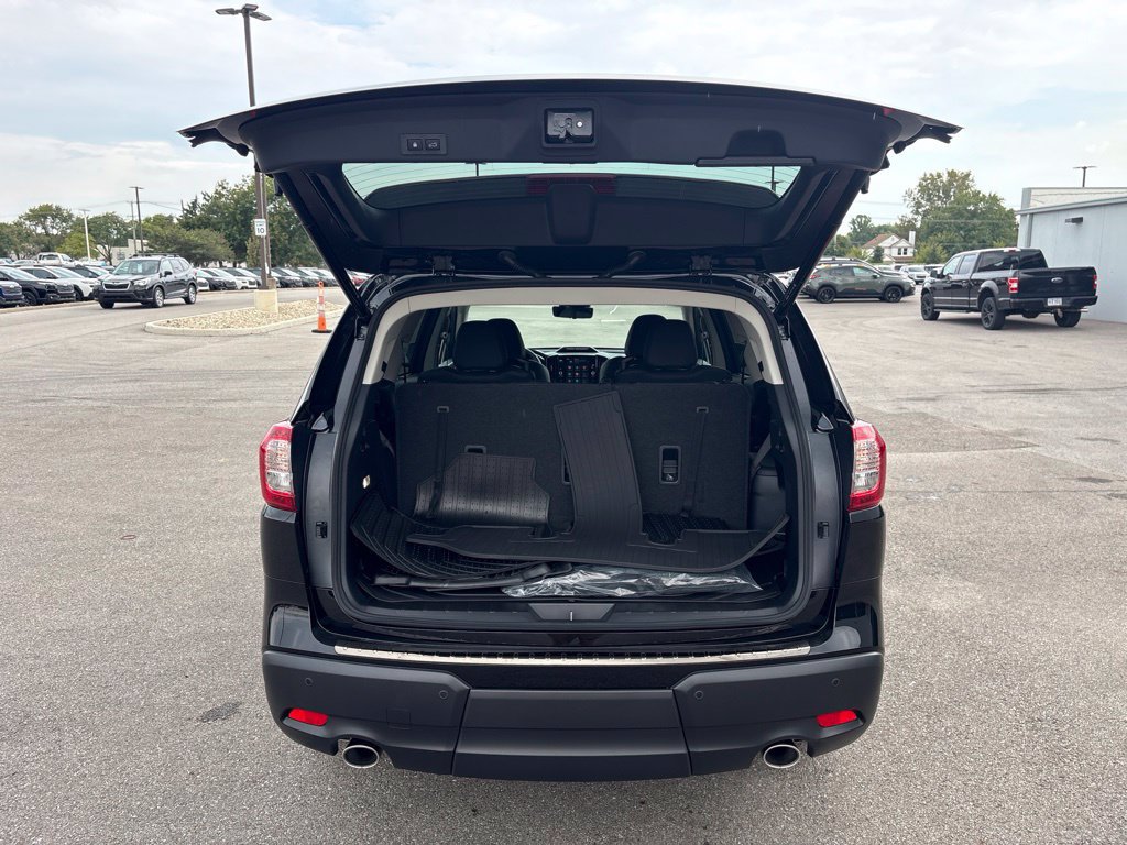 New 2027 Subaru Ascent Onyx Edition AWD/4WD image 8