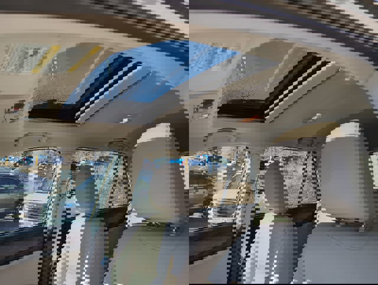 Used 2016 Subaru Outback 3.6R Limited image 12