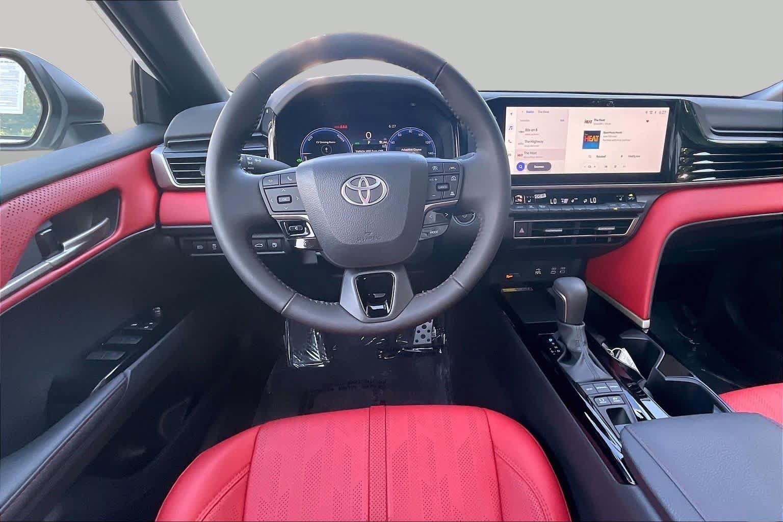 Used 2026 Toyota Camry XSE AWD/4WD image 5