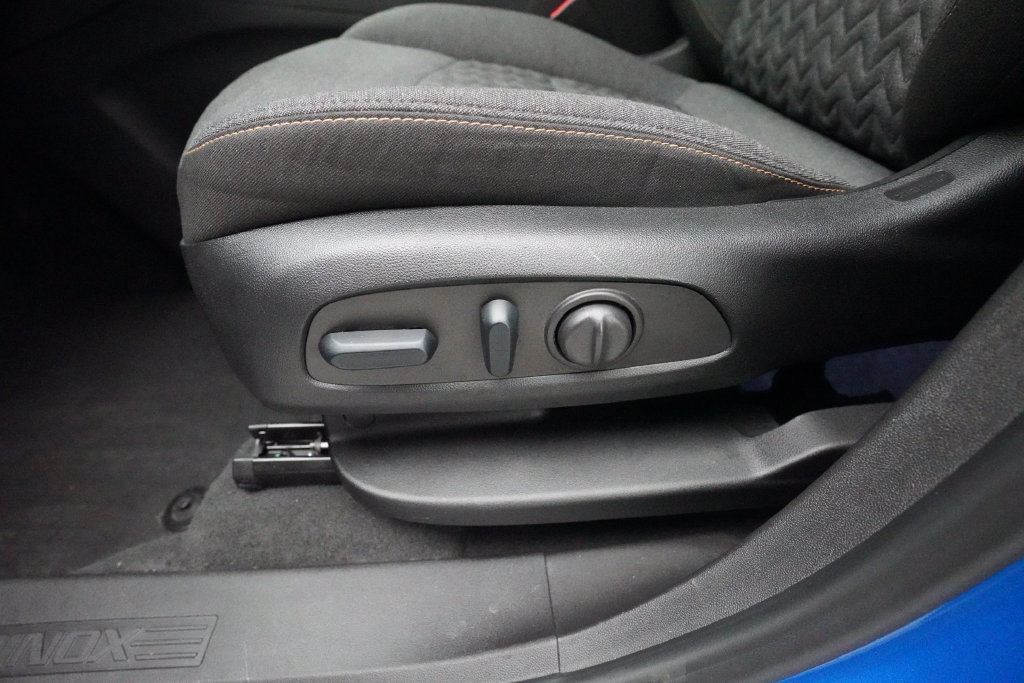 Used 2024 Chevrolet Equinox LT AWD/4WD image 28