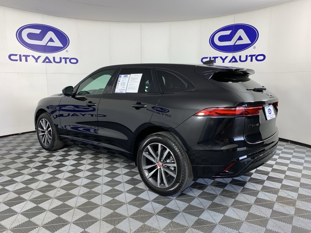 Used 2022 Jaguar F-PACE S image 5