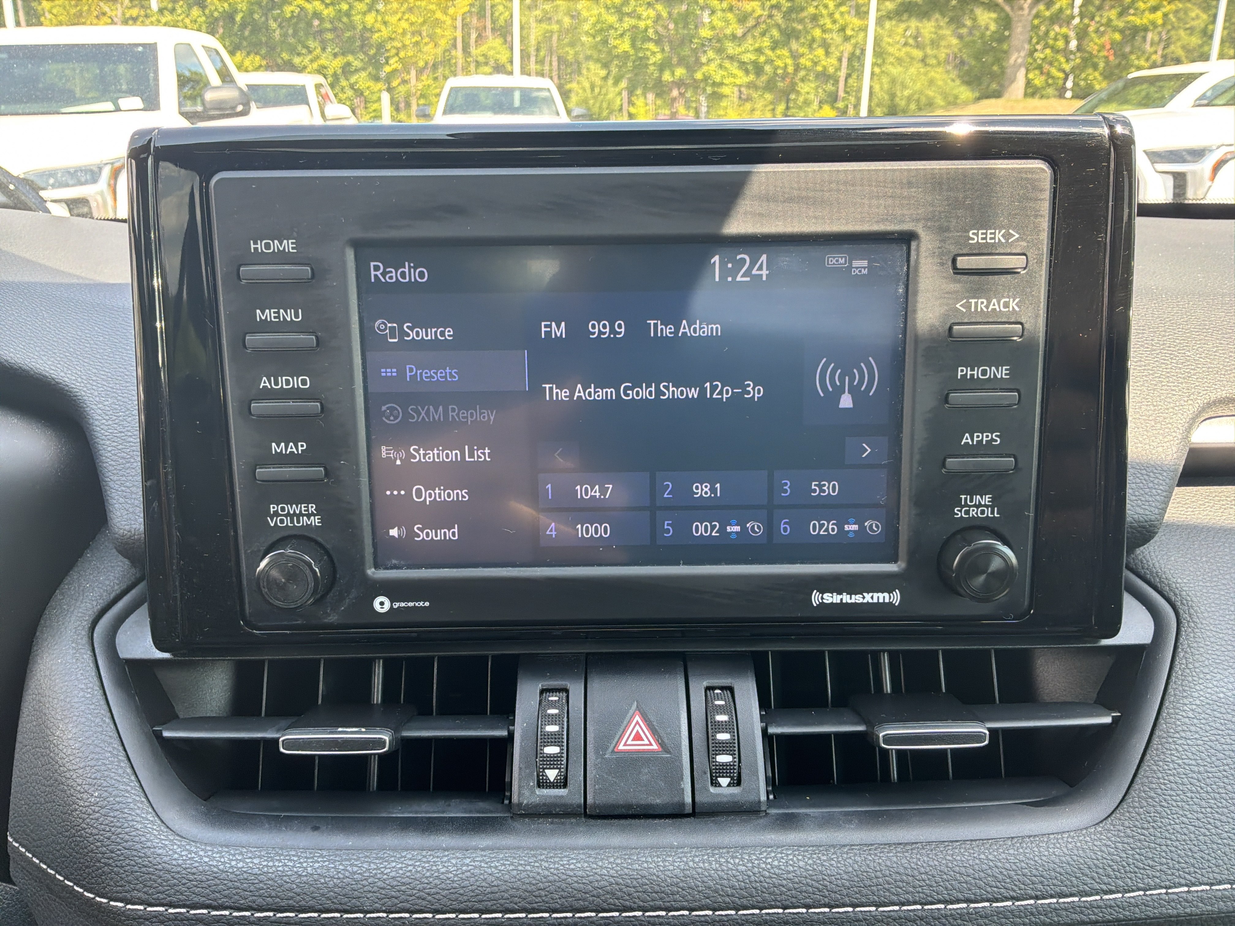 Used 2021 Toyota RAV4 XLE Premium AWD/4WD image 23