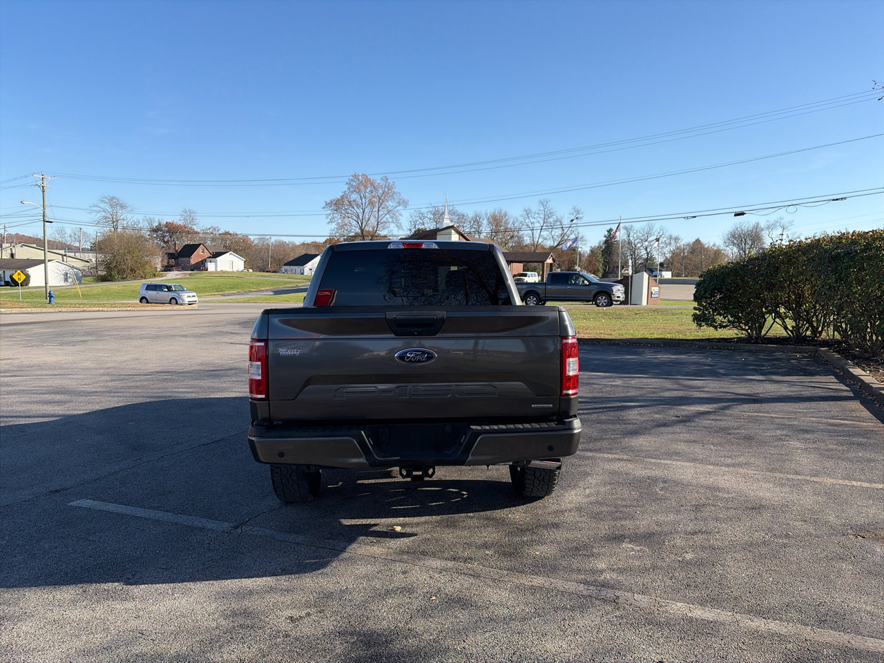 Used 2019 Ford F150 XLT w/ Equipment Group 302A Luxury image 4