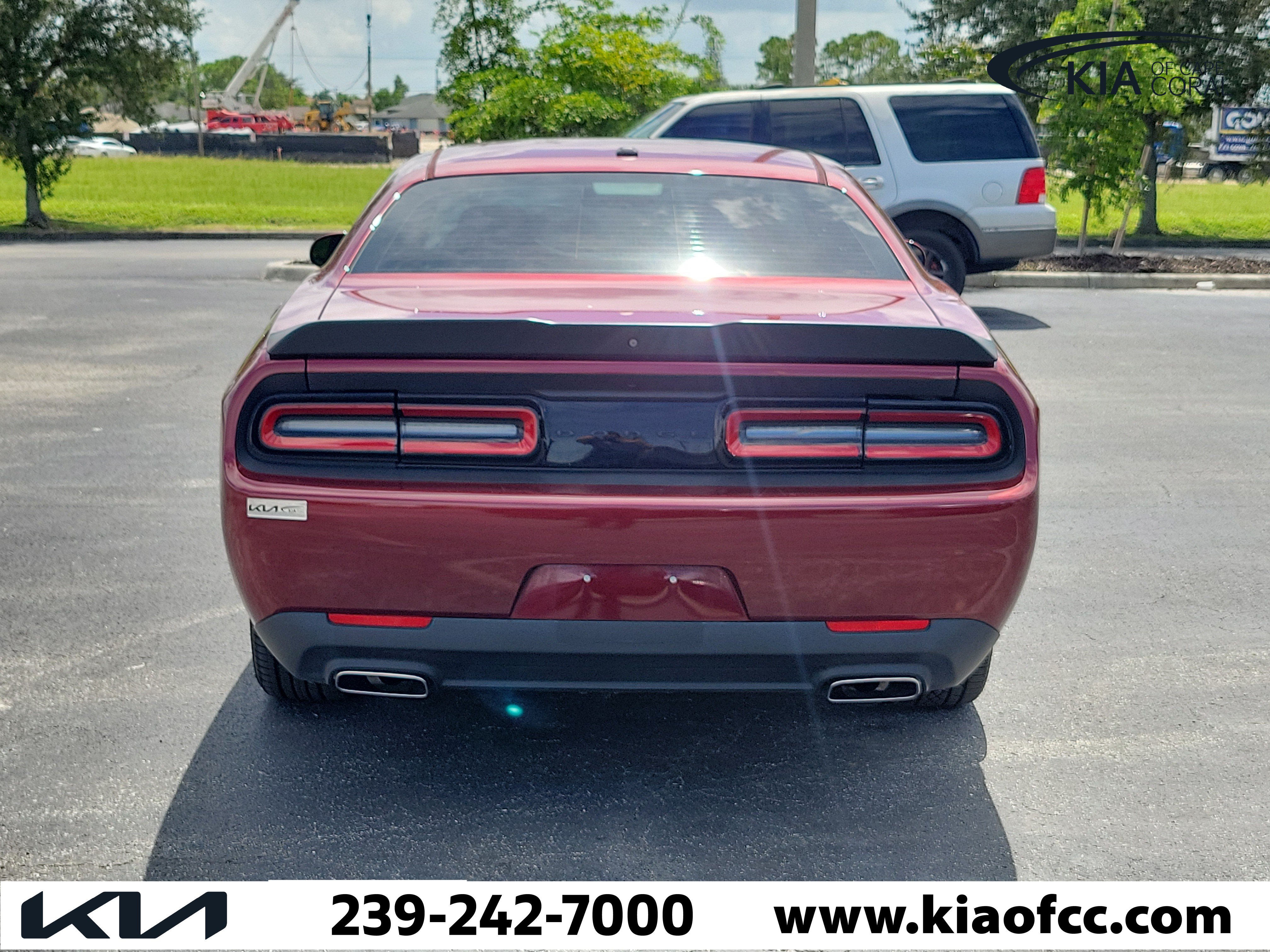 Used 2020 Dodge Challenger SXT w/ Blacktop Package RWD image 5