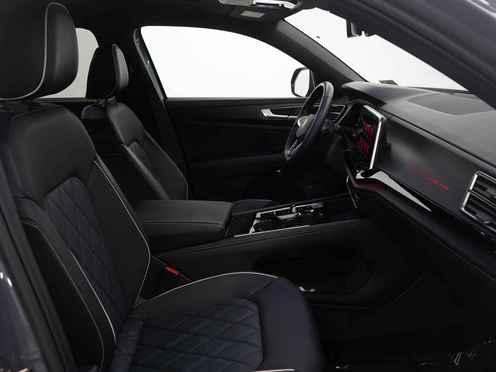 Used 2024 Volkswagen Atlas Cross Sport SEL Premium R-Line image 11