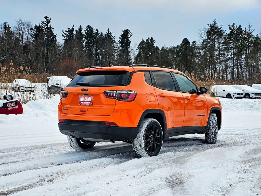 New 2026 Jeep Compass Latitude image 4